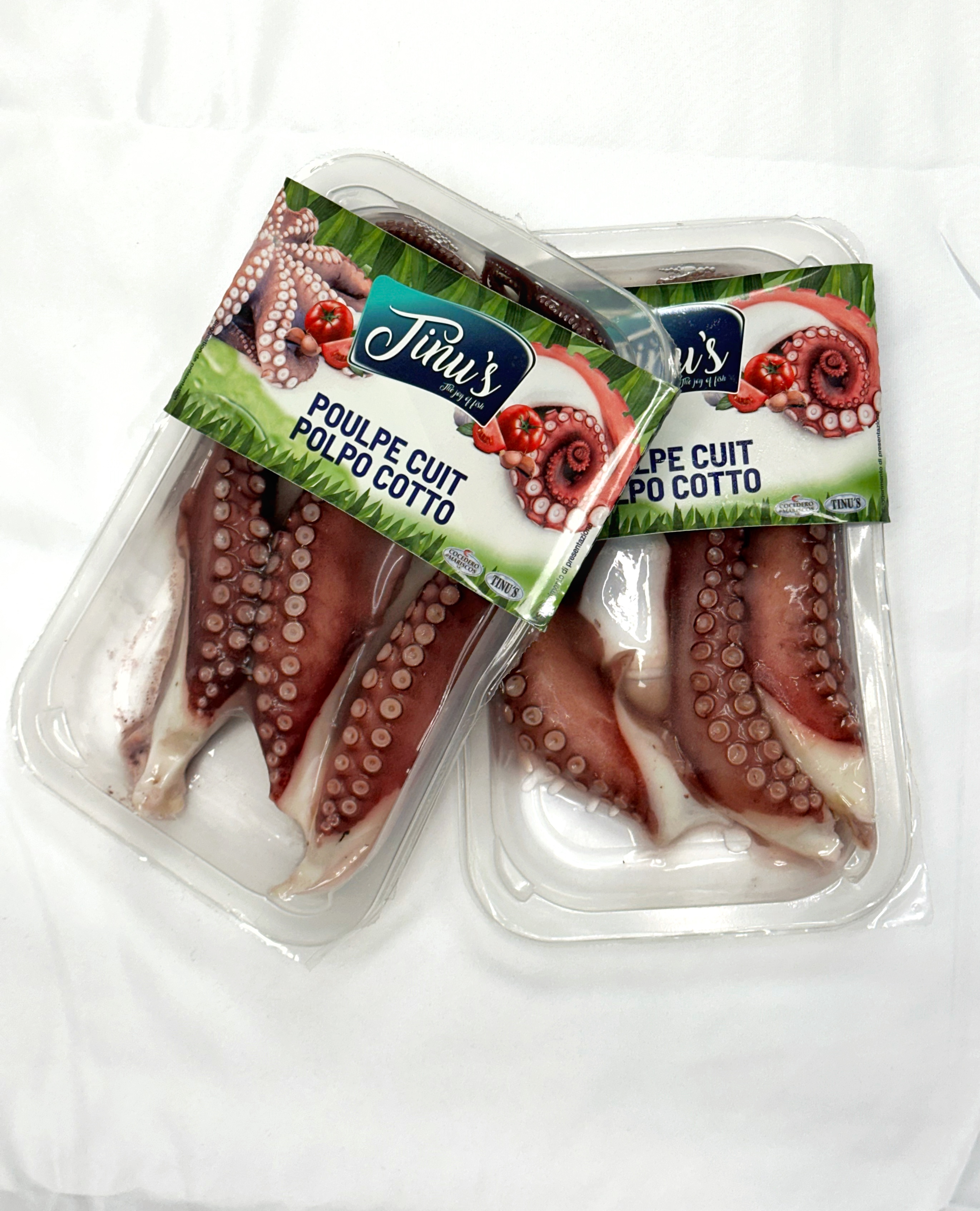 Pulpo cocido listo para servir en ensaladas y tapas de COCEDERO DE MARISCOS